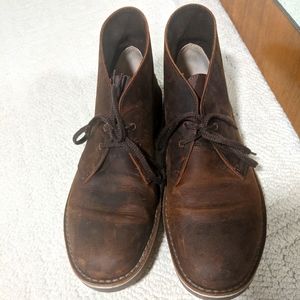 Size 10 Clark's chukka boots